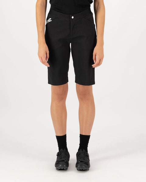 Diversion Merino Trail Shorts - Black | Women's Shorts | Mons