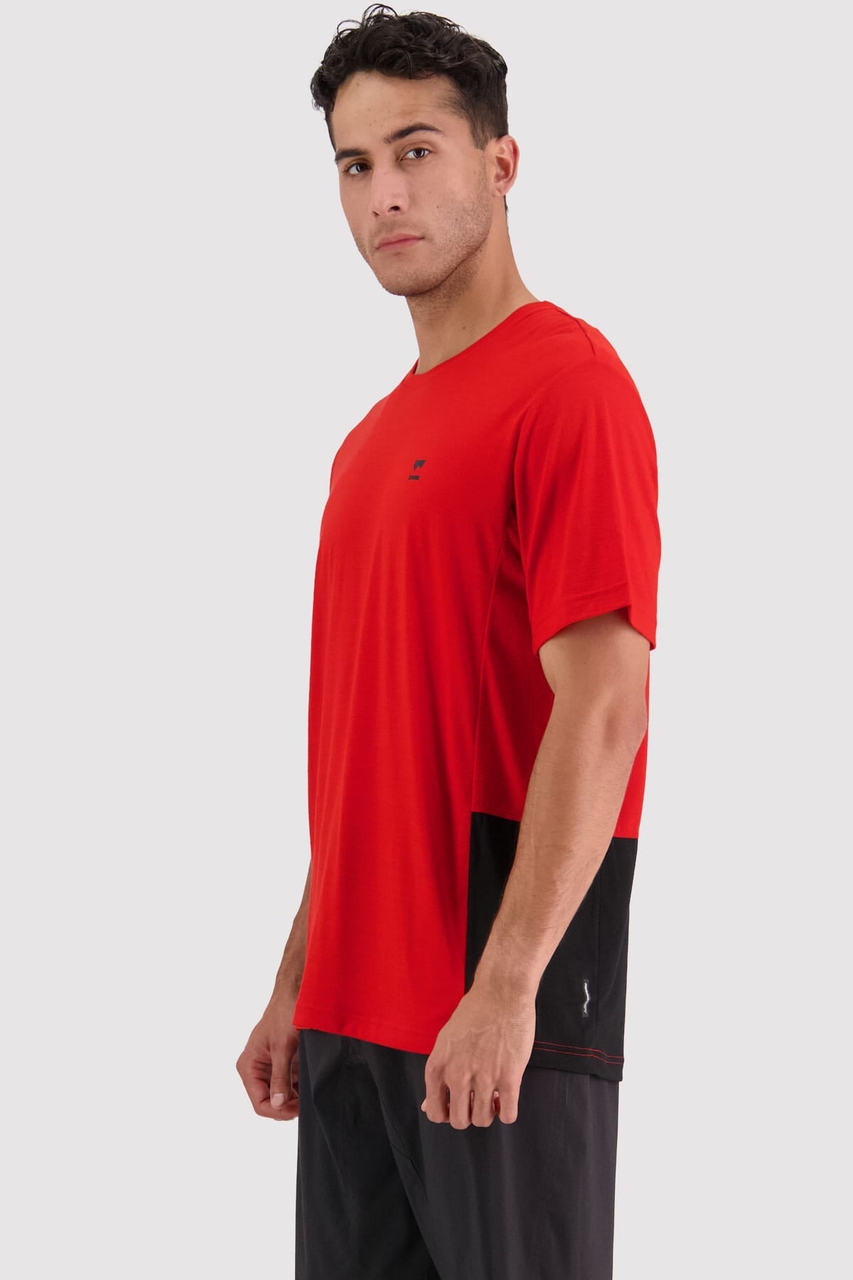 Tarn Merino Shift T-Shirt - Retro Red / Black
