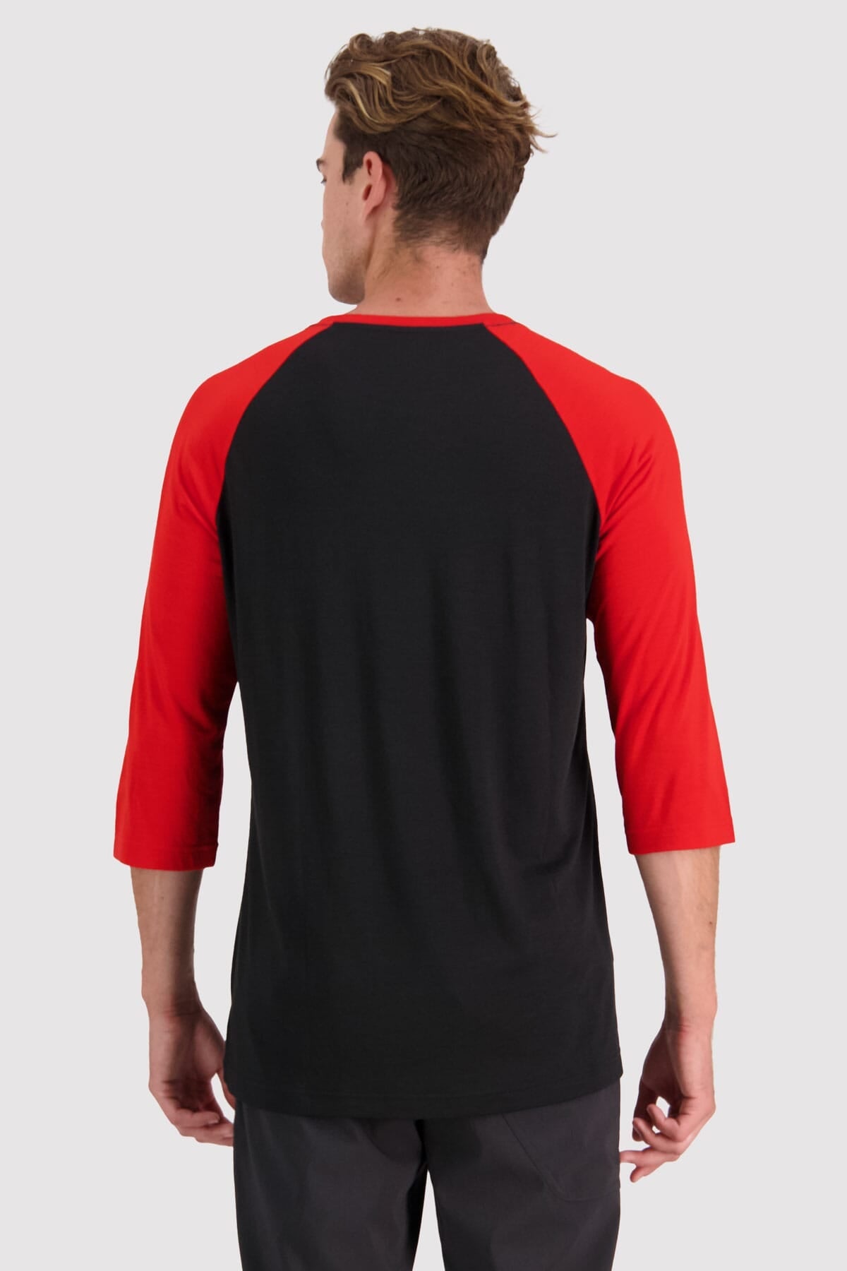 Tarn Merino Shift Raglan 3/4 - Retro Red / Black